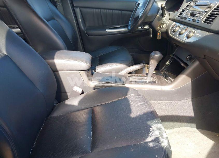 Photo 5 of 2005 Toyota Camry SE V6 (VIN 4T1BA32K85U062683)
