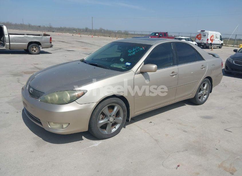 Photo 2 of 2005 Toyota Camry SE V6 (VIN 4T1BA32K95U046895)