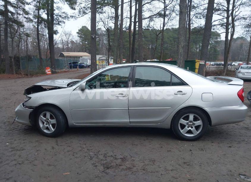 Photo 13 of 2004 Toyota Camry SE V6 (VIN 4T1BA32KX4U500151)