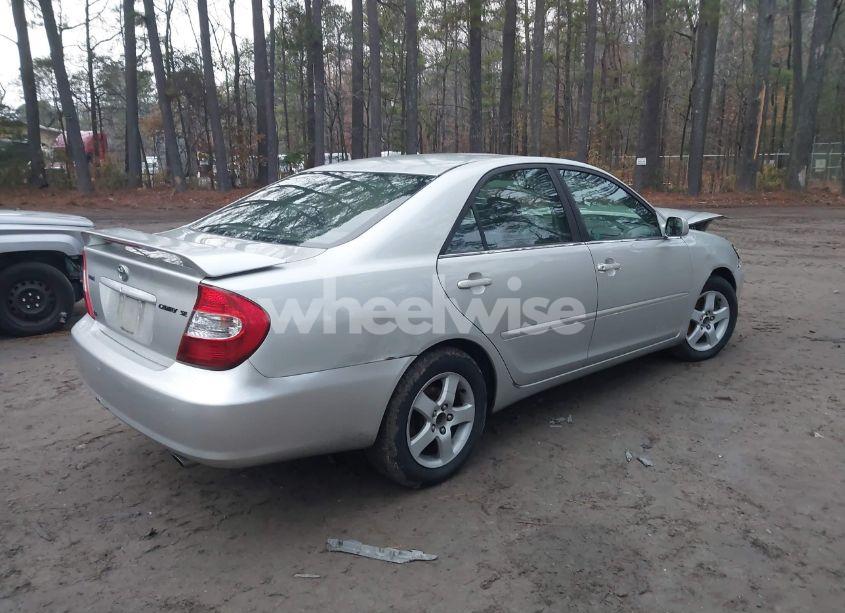 Photo 4 of 2004 Toyota Camry SE V6 (VIN 4T1BA32KX4U500151)