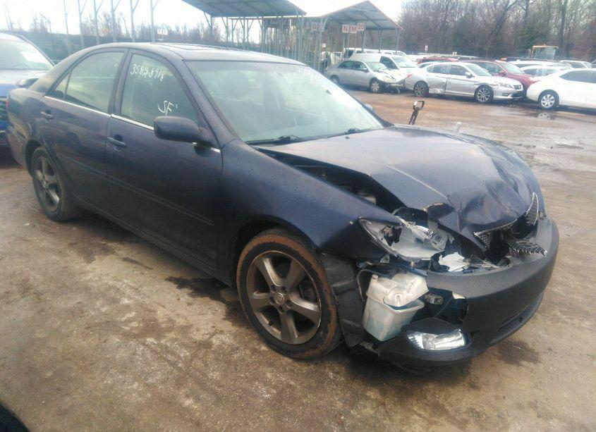 2005 Toyota Camry SE V6 (VIN 4T1BA32KX5U509742) main photo