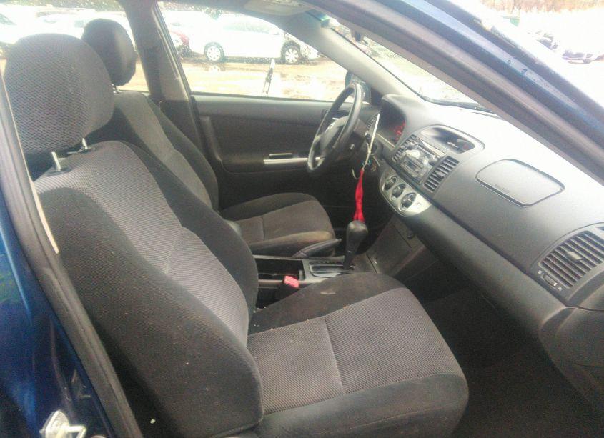 Photo 5 of 2005 Toyota Camry SE V6 (VIN 4T1BA32KX5U509742)