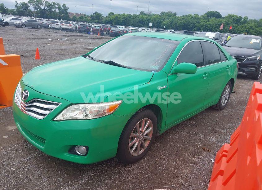 Photo 2 of 2010 Toyota Camry HYBRID (VIN 4T1BB3EK0AU116724)