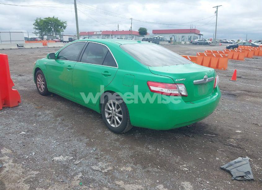 Photo 3 of 2010 Toyota Camry HYBRID (VIN 4T1BB3EK0AU116724)