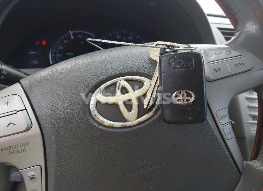 Photo 11 of 2011 Toyota Camry HYBRID (VIN 4T1BB3EK0BU140037)
