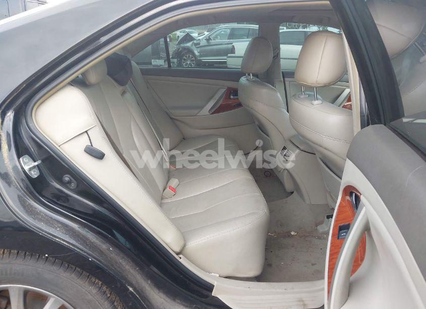 Photo 8 of 2011 Toyota Camry HYBRID (VIN 4T1BB3EK0BU140037)