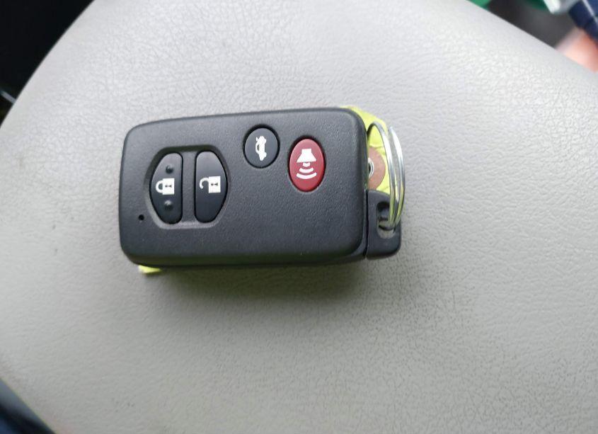 Photo 11 of 2011 Toyota Camry HYBRID (VIN 4T1BB3EK0BU140717)