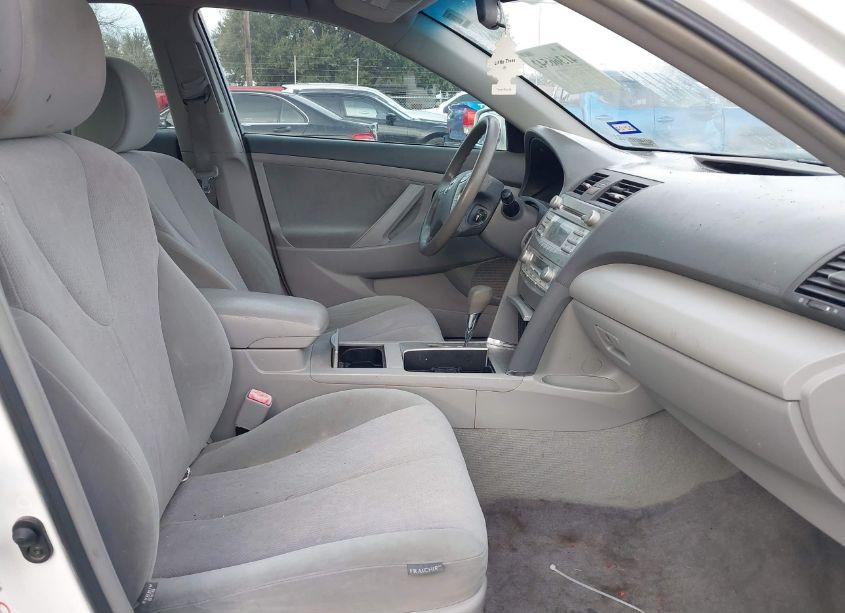 Photo 5 of 2011 Toyota Camry HYBRID (VIN 4T1BB3EK0BU140717)