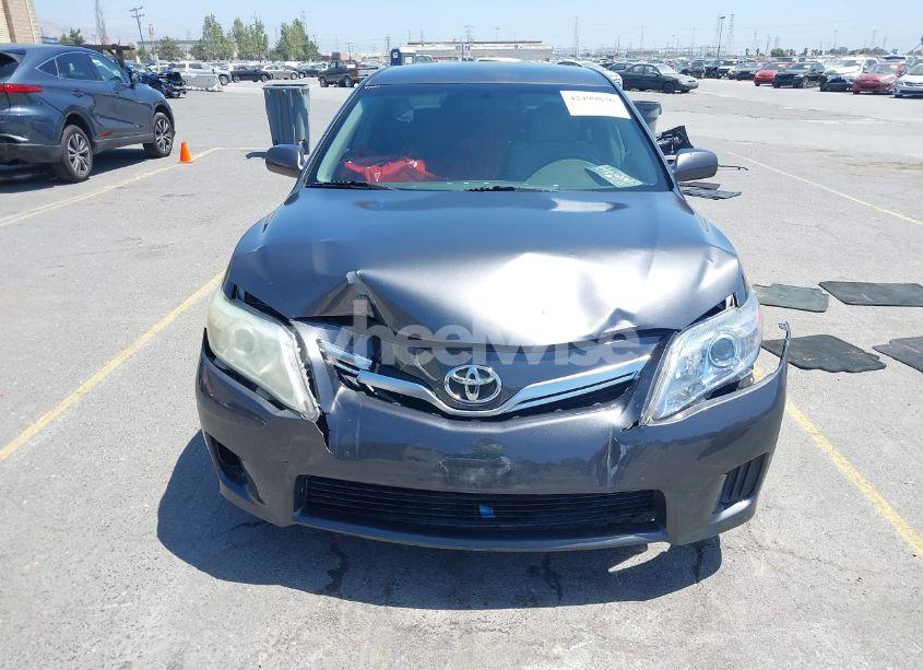 Photo 6 of 2010 Toyota Camry HYBRID (VIN 4T1BB3EK1AU116098)