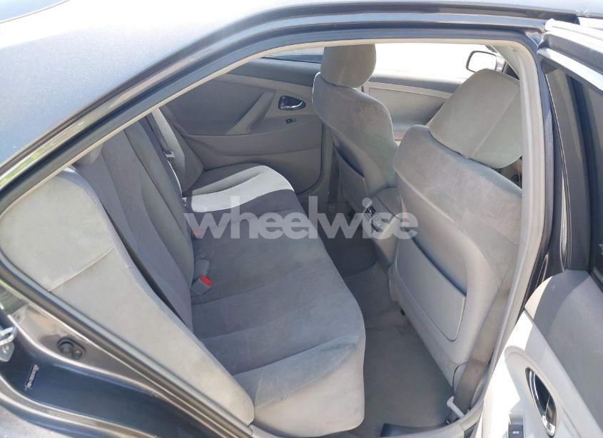 Photo 8 of 2010 Toyota Camry HYBRID (VIN 4T1BB3EK1AU116098)