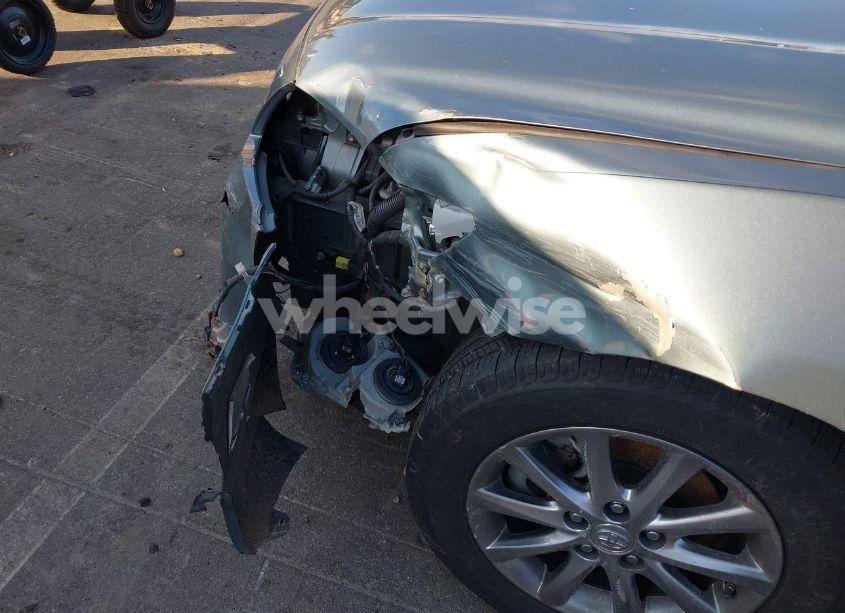 Photo 13 of 2010 Toyota Camry HYBRID (VIN 4T1BB3EK1AU124380)