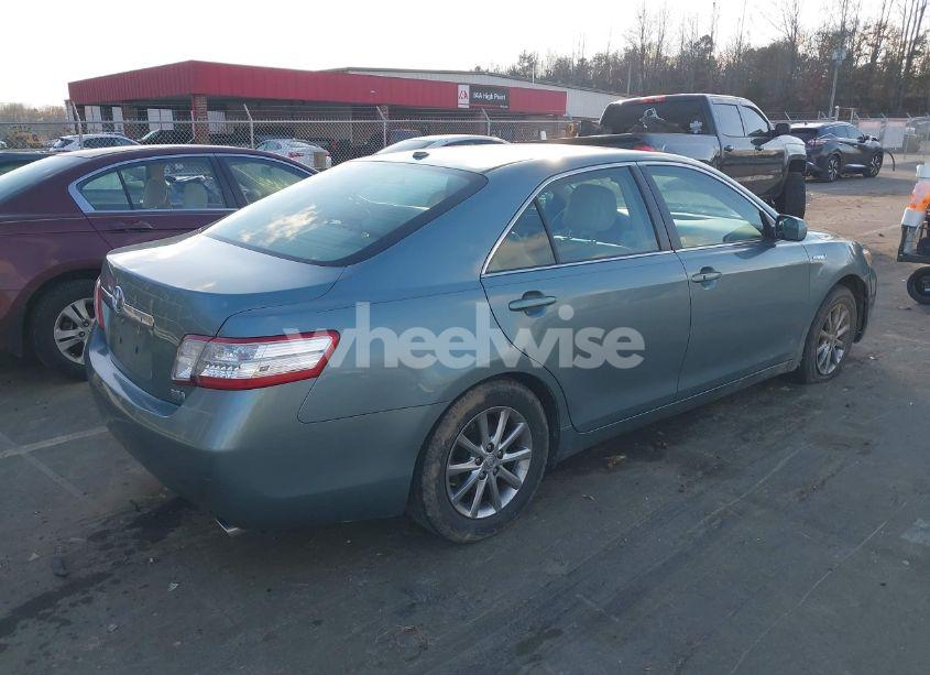 Photo 4 of 2010 Toyota Camry HYBRID (VIN 4T1BB3EK1AU124380)