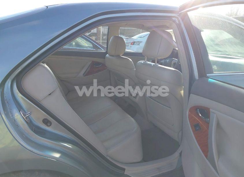 Photo 8 of 2010 Toyota Camry HYBRID (VIN 4T1BB3EK1AU124380)