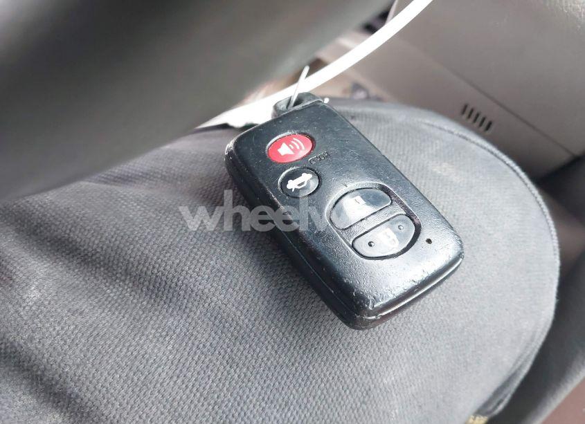 Photo 11 of 2011 Toyota Camry HYBRID (VIN 4T1BB3EK1BU139639)