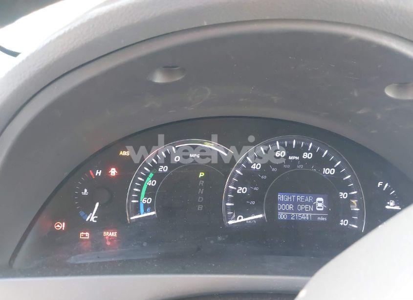 Photo 7 of 2010 Toyota Camry HYBRID (VIN 4T1BB3EK2AU123092)