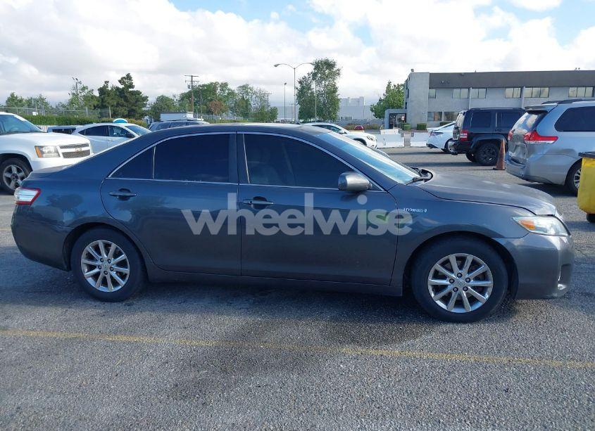 Photo 13 of 2011 Toyota Camry HYBRID (VIN 4T1BB3EK2BU135700)