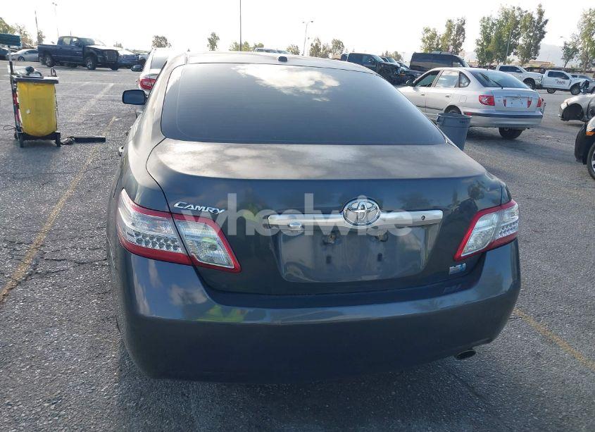 Photo 16 of 2011 Toyota Camry HYBRID (VIN 4T1BB3EK2BU135700)