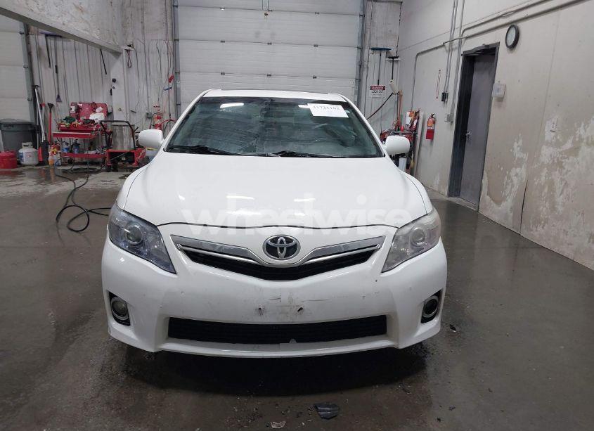 Photo 13 of 2011 Toyota Camry HYBRID (VIN 4T1BB3EK2BU136944)