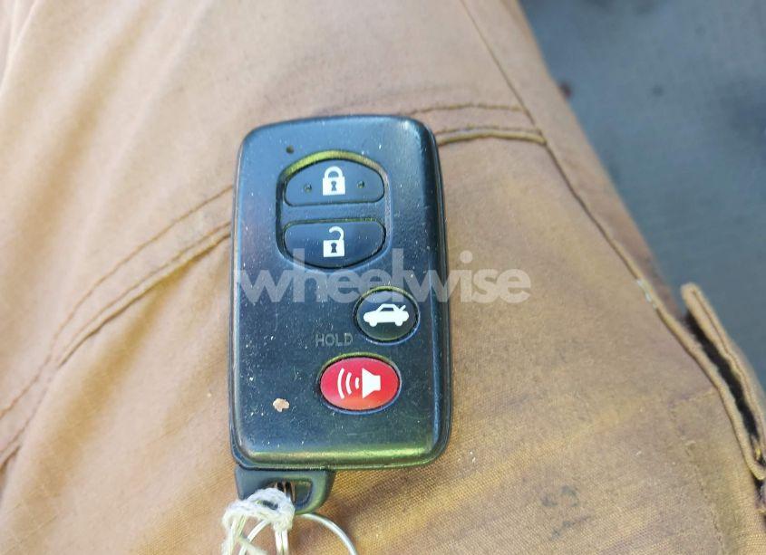 Photo 11 of 2011 Toyota Camry HYBRID (VIN 4T1BB3EK2BU139312)