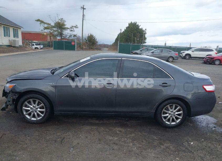 Photo 15 of 2010 Toyota Camry HYBRID (VIN 4T1BB3EK3AU115888)