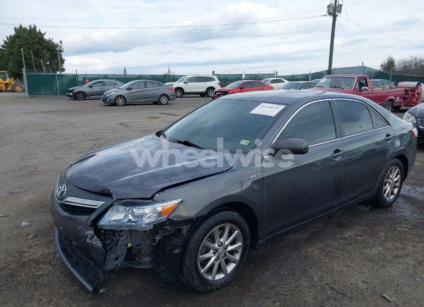 Photo 2 of 2010 Toyota Camry HYBRID (VIN 4T1BB3EK3AU115888)