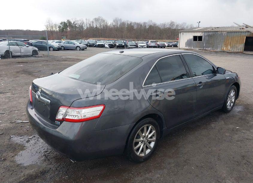 Photo 4 of 2010 Toyota Camry HYBRID (VIN 4T1BB3EK3AU115888)