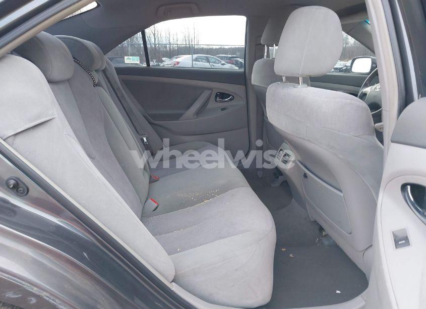 Photo 8 of 2010 Toyota Camry HYBRID (VIN 4T1BB3EK3AU115888)