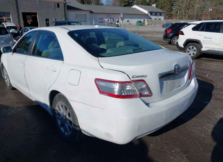 Photo 3 of 2011 Toyota Camry HYBRID (VIN 4T1BB3EK3BU134684)