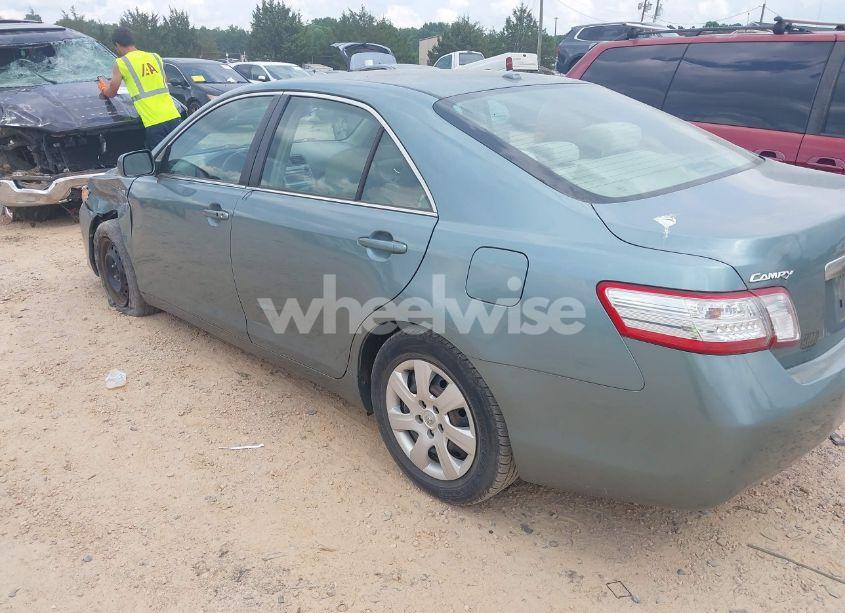 Photo 3 of 2011 Toyota Camry HYBRID (VIN 4T1BB3EK3BU143661)