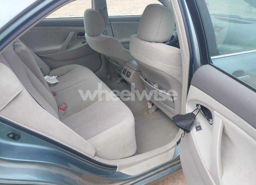 Photo 8 of 2011 Toyota Camry HYBRID (VIN 4T1BB3EK3BU143661)