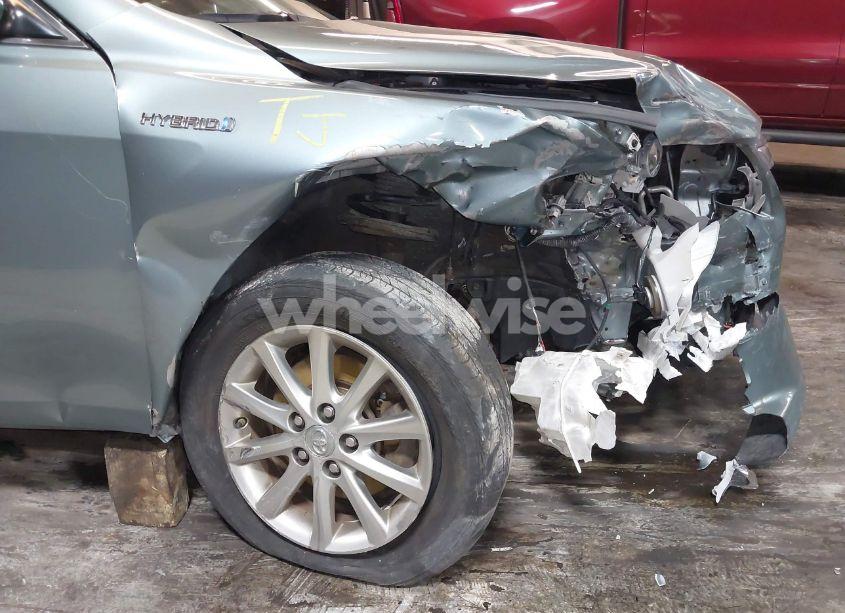 Photo 21 of 2010 Toyota Camry HYBRID (VIN 4T1BB3EK4AU122526)