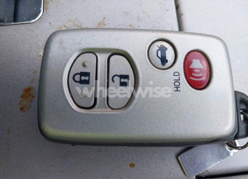 Photo 11 of 2010 Toyota Camry HYBRID (VIN 4T1BB3EK5AU118730)