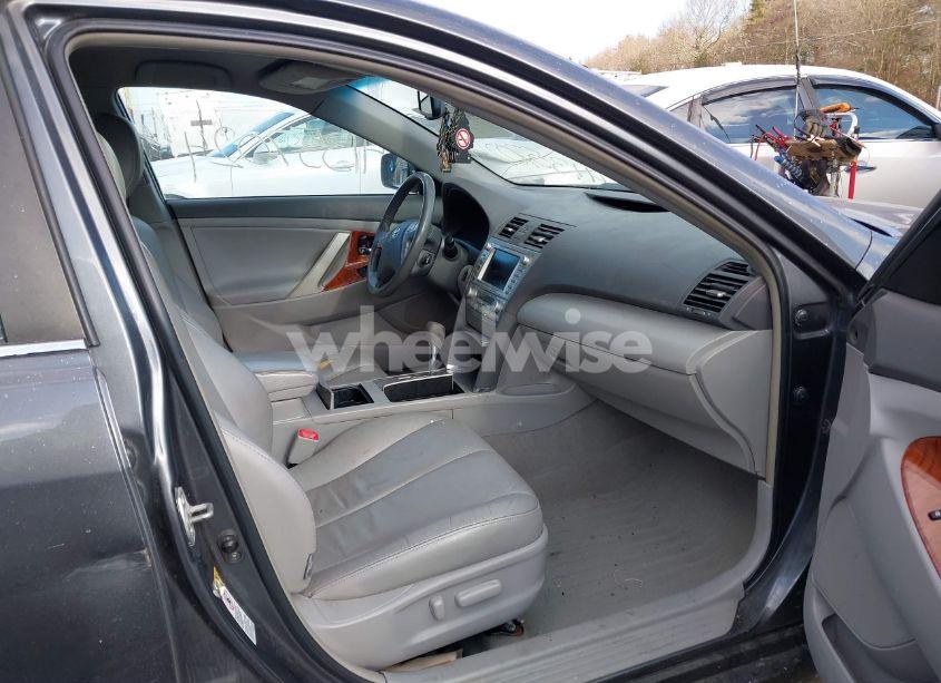 Photo 5 of 2010 Toyota Camry HYBRID (VIN 4T1BB3EK6AU113584)