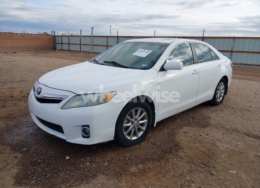 Photo 2 of 2010 Toyota Camry HYBRID (VIN 4T1BB3EK6AU118753)