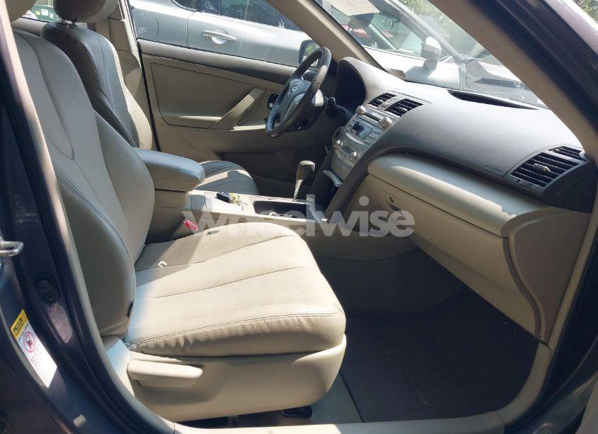 Photo 5 of 2011 Toyota Camry HYBRID (VIN 4T1BB3EK6BU129365)