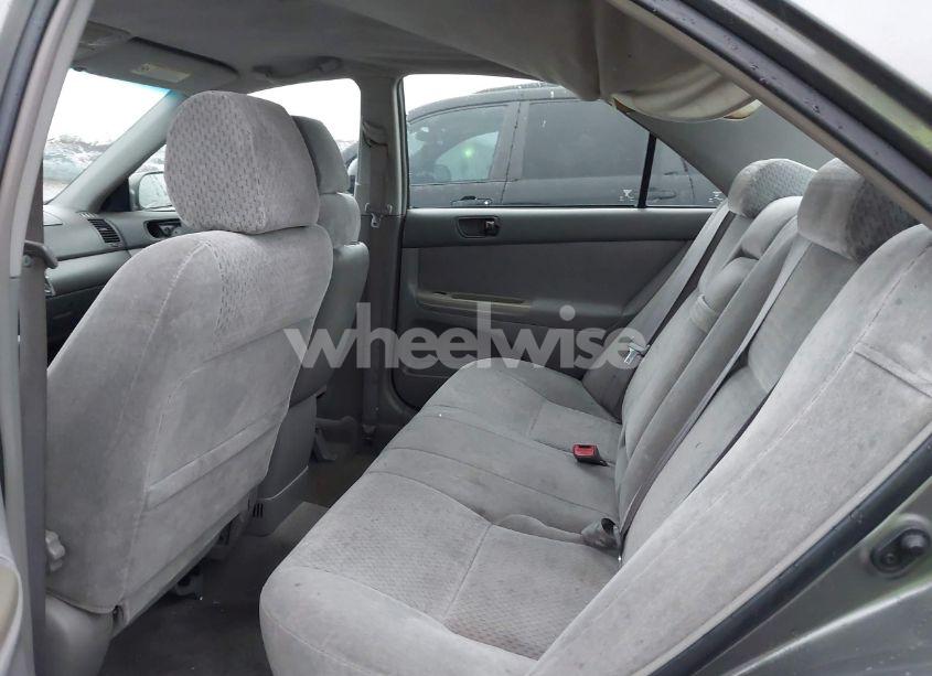 Photo 8 of 2002 Toyota Camry LE (VIN 4T1BB3EK7BU******)