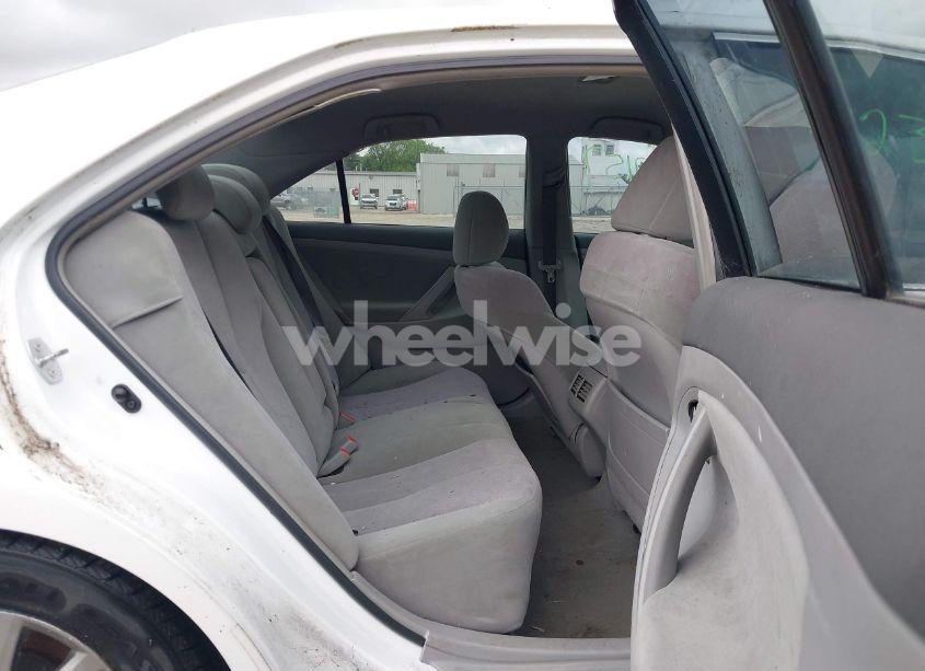 Photo 8 of 2011 Toyota Camry HYBRID (VIN 4T1BB3EK7BU130671)