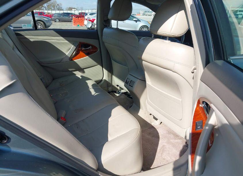 Photo 8 of 2011 Toyota Camry HYBRID (VIN 4T1BB3EK7BU133635)