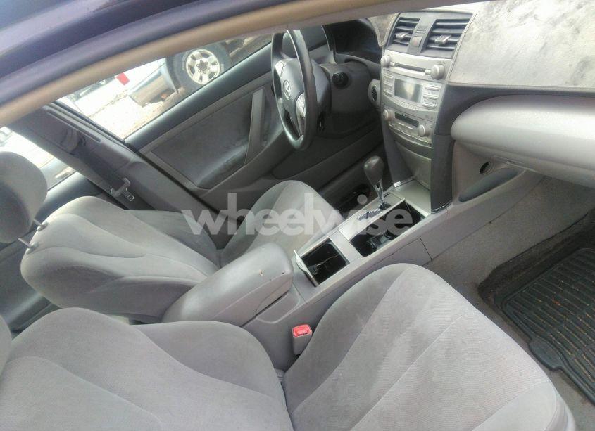 Photo 5 of 2010 Toyota Camry HYBRID (VIN 4T1BB3EK8AU122657)
