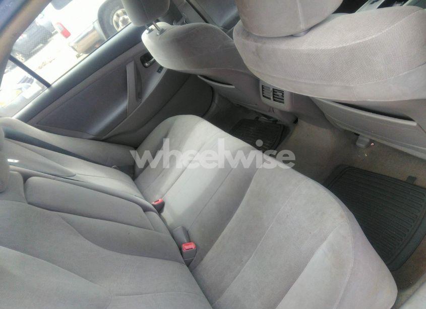 Photo 8 of 2010 Toyota Camry HYBRID (VIN 4T1BB3EK8AU122657)
