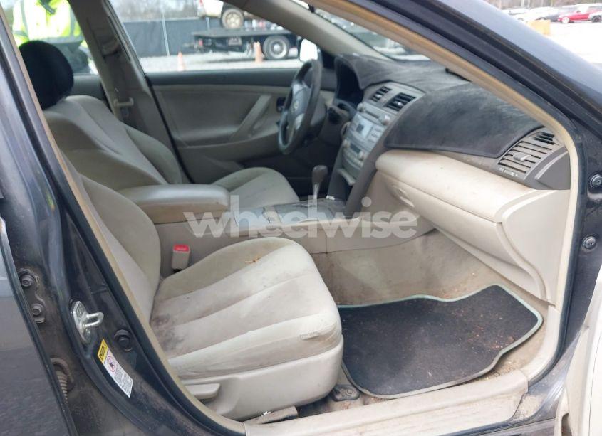 Photo 5 of 2011 Toyota Camry HYBRID (VIN 4T1BB3EK9BU140005)