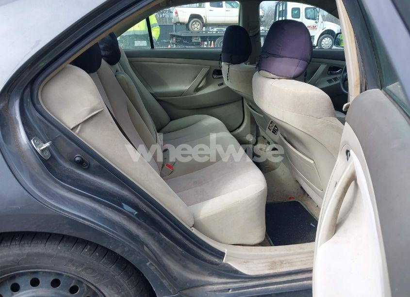 Photo 8 of 2011 Toyota Camry HYBRID (VIN 4T1BB3EK9BU140005)