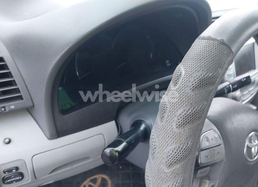 Photo 7 of 2011 Toyota Camry HYBRID (VIN 4T1BB3EKXBU131930)