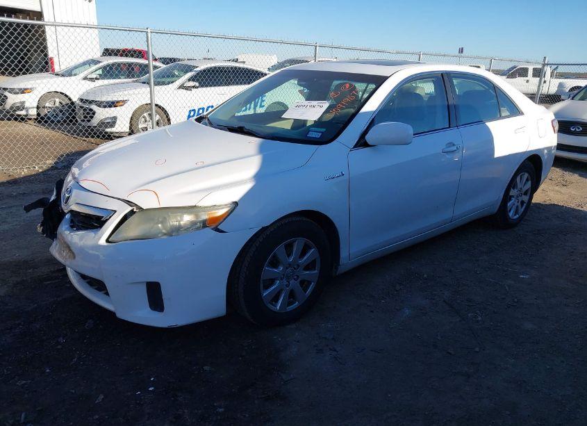 Photo 2 of 2011 Toyota Camry HYBRID (VIN 4T1BB3EKXBU140496)