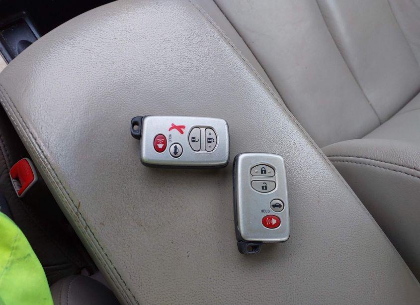 Photo 11 of 2007 Toyota Camry HYBRID (VIN 4T1BB46K57U013053)