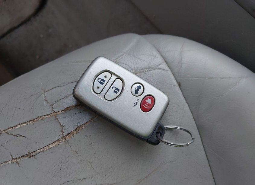 Photo 11 of 2007 Toyota Camry HYBRID (VIN 4T1BB46K87U009014)