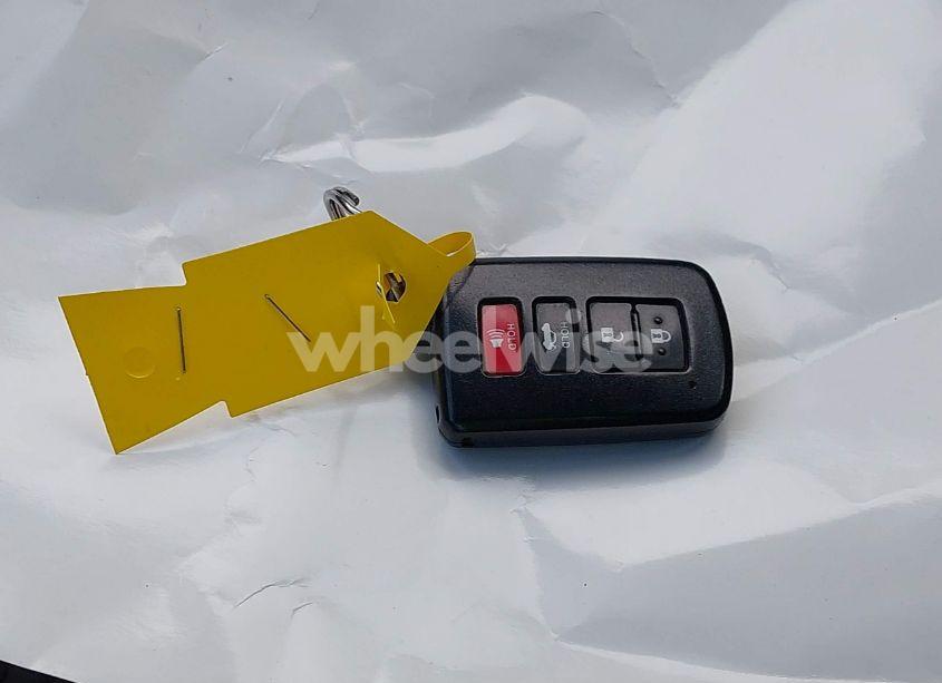 Photo 11 of 2013 Toyota Avalon HYBRID XLE TOURING (VIN 4T1BD1EB0DU015430)