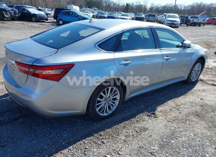 Photo 4 of 2018 Toyota Avalon HYBRID LIMITED (VIN 4T1BD1EB0JU062520)