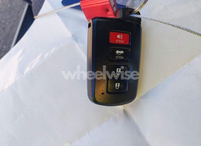 Photo 11 of 2013 Toyota Avalon HYBRID XLE TOURING (VIN 4T1BD1EB1DU011337)