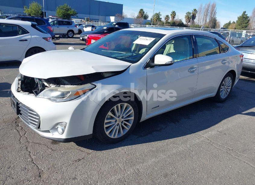 Photo 2 of 2013 Toyota Avalon HYBRID XLE TOURING (VIN 4T1BD1EB1DU011337)